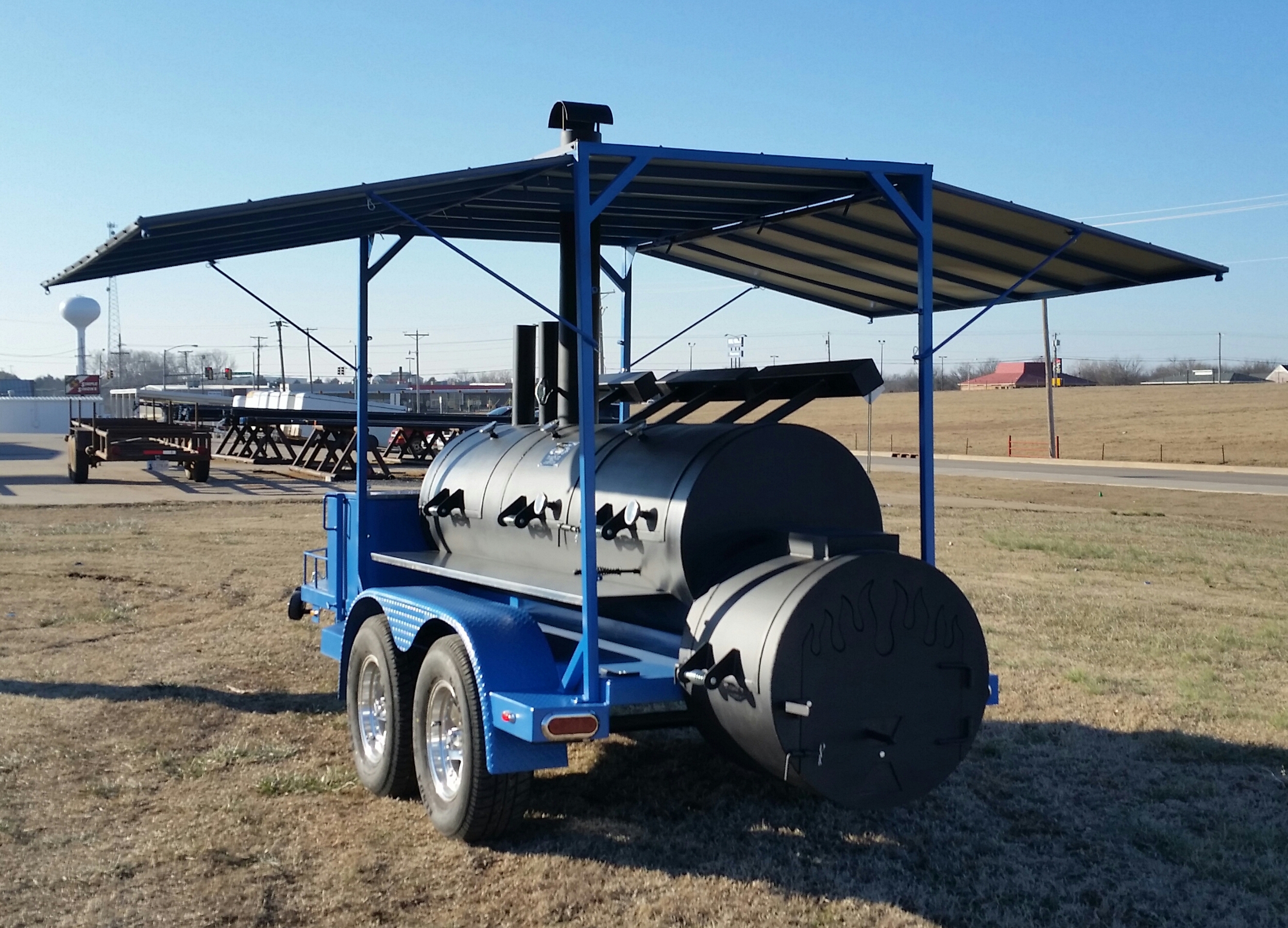 30" Triple Door w/Grill Zone & Canopy